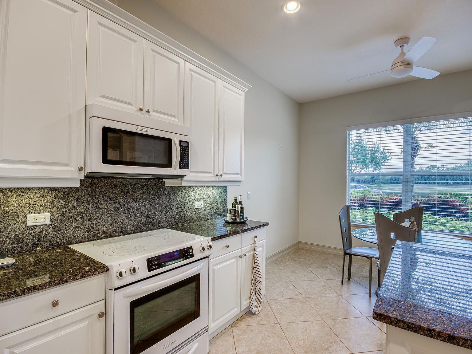 10132 Orchid Reserve Dr West Palm Beach, FL 33412  | Condominium