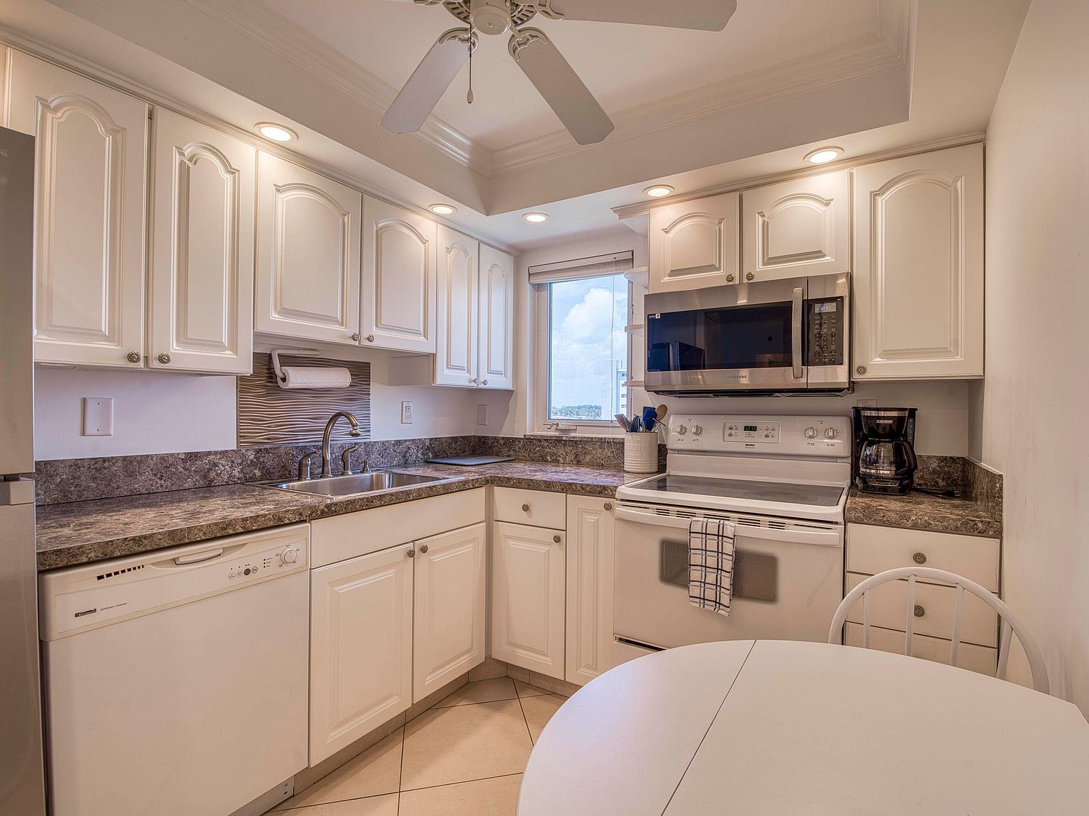 3221 S Ocean Blvd APT 501 Highland Beach, FL 33487  | Condominium