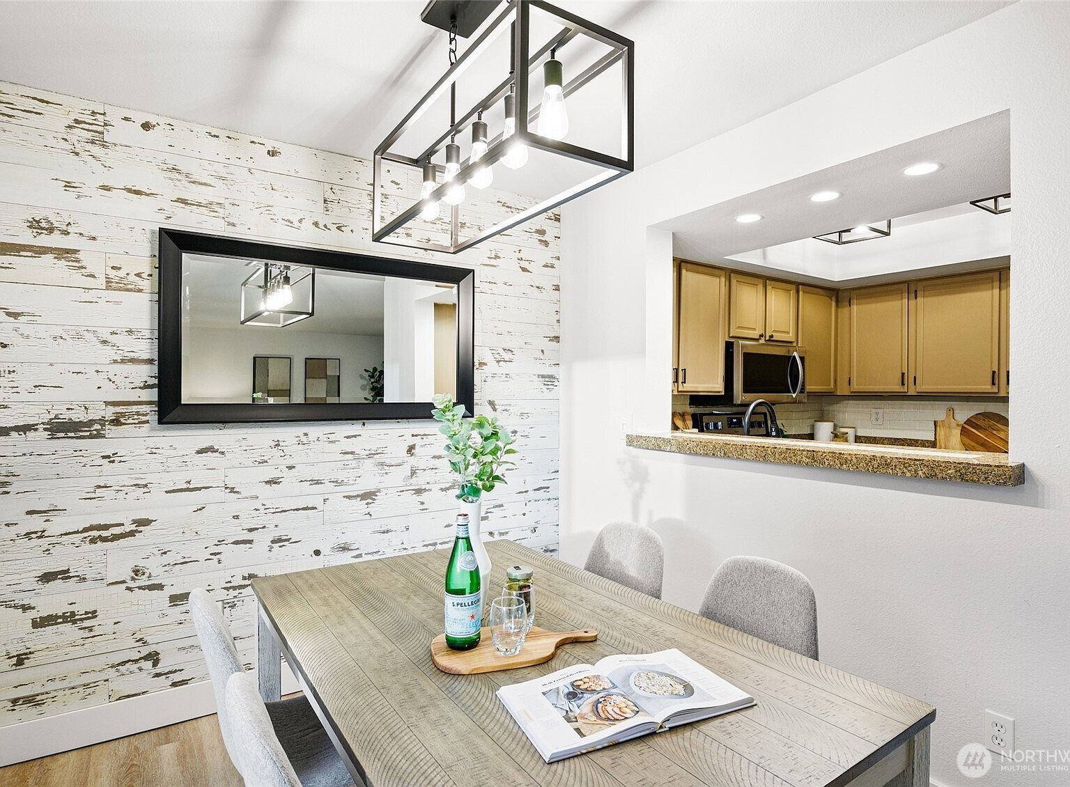 12905 126th Ct NE APT L105 Kirkland, WA 98034 | Condominium