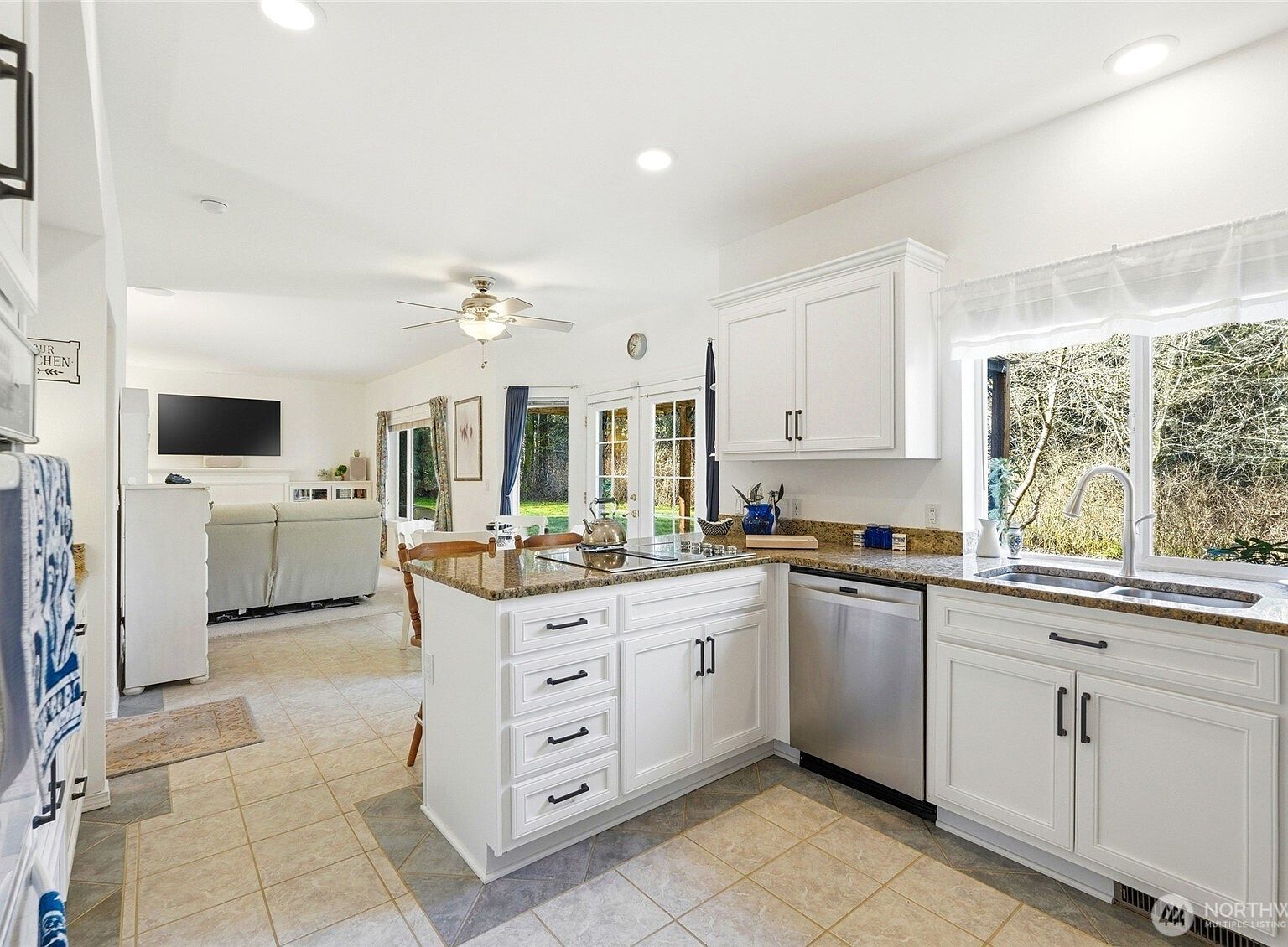 7830 104th Dr NE Lake Stevens, WA 98258 | Single Family