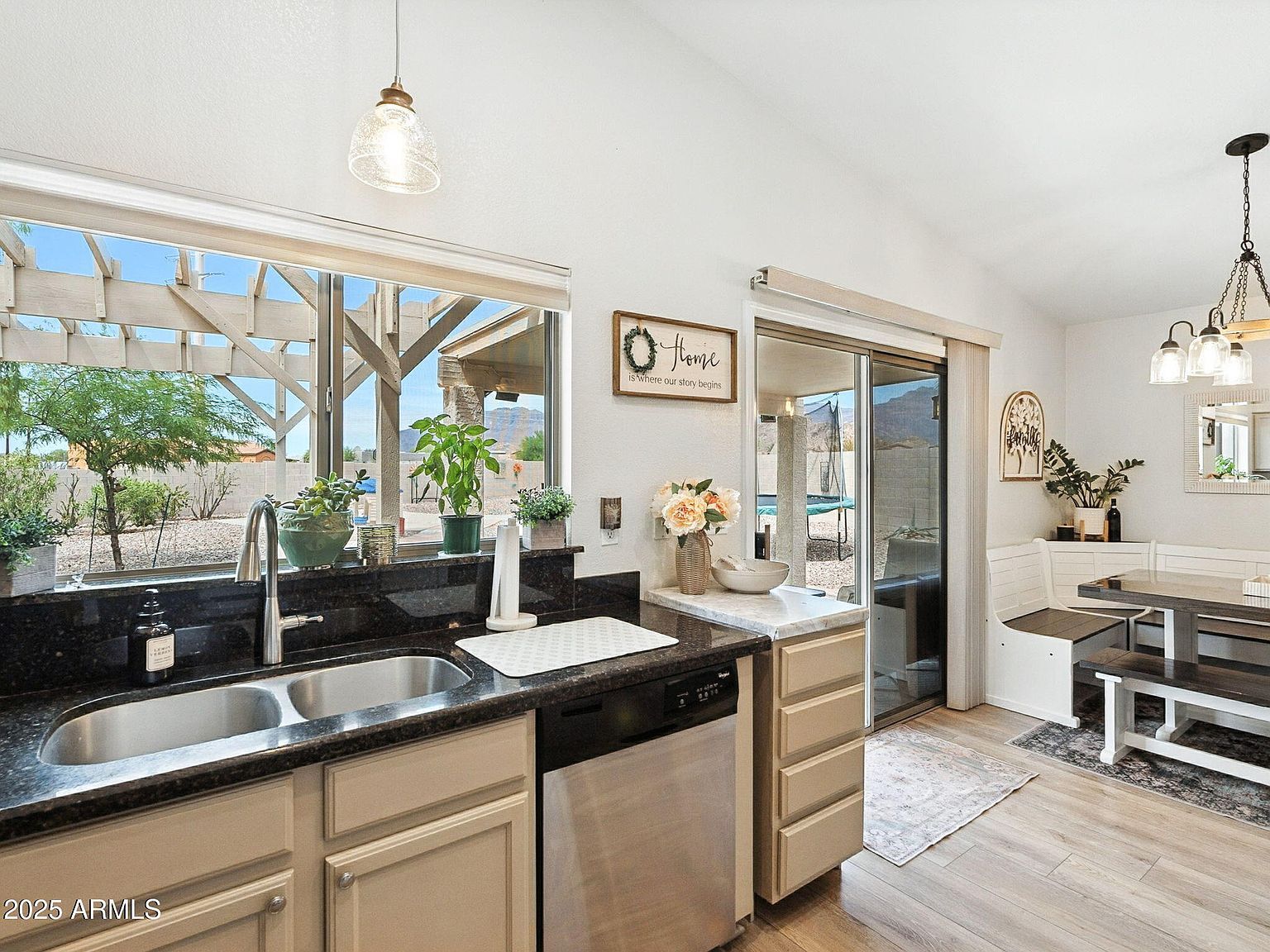 6768 S Russet Sky Way Gold Canyon, AZ 85118  | Single Family