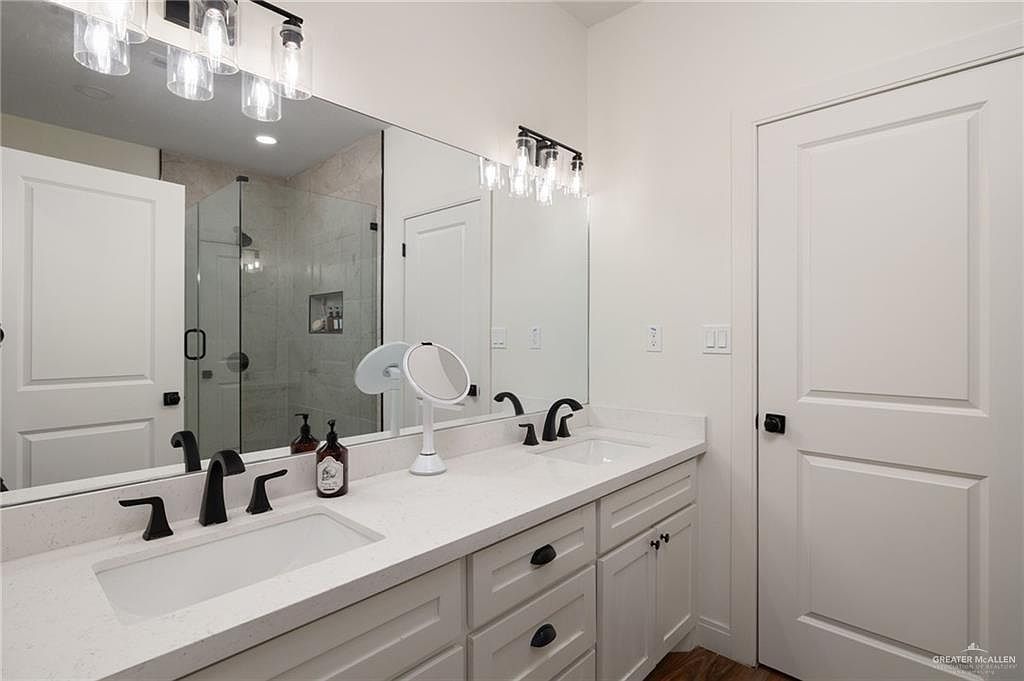 3101 E Iverson Ave Edinburg, TX 78542 | Single Family