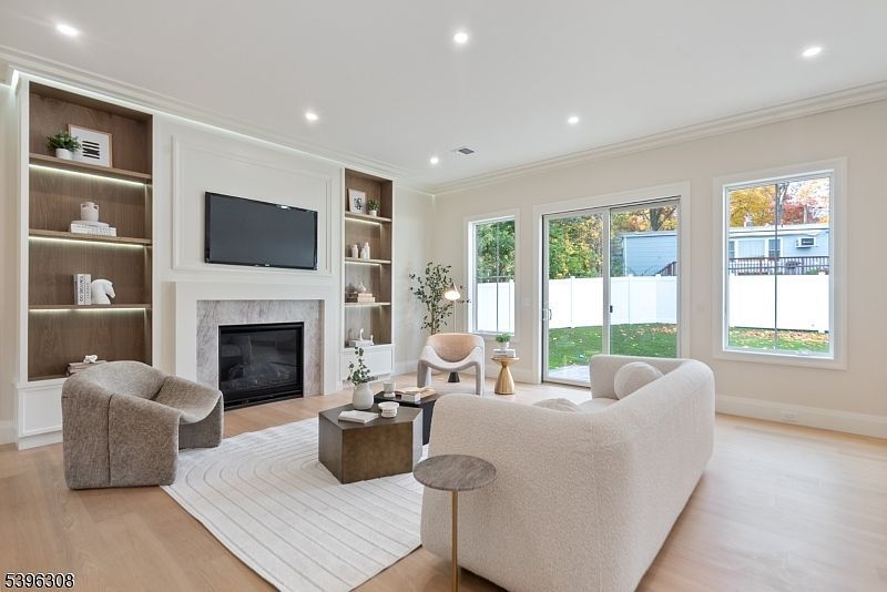 333 Harrison St Paramus, NJ 07652 | Single Family