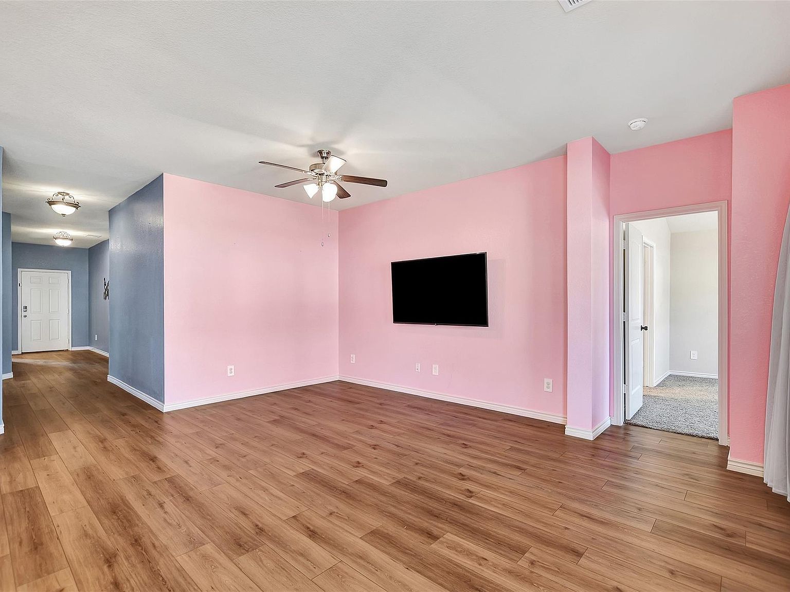 1014 Fannin St Brenham, TX 77833  | Single Family