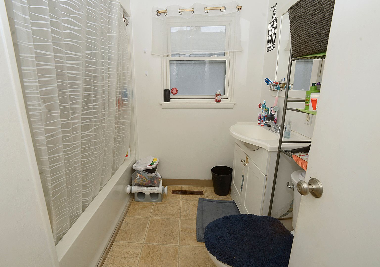 1307 W Washington St Ottawa, IL 61350  | Single Family