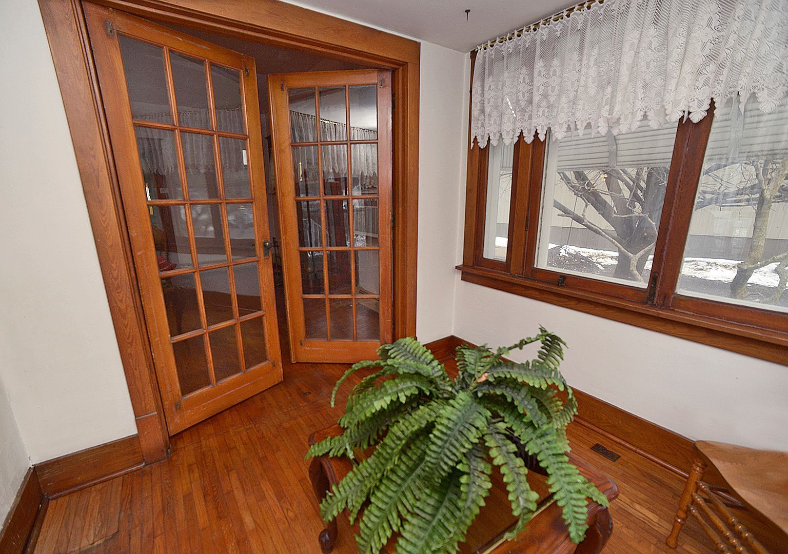 221 E Grove St Utica, IL 61373 | Single Family