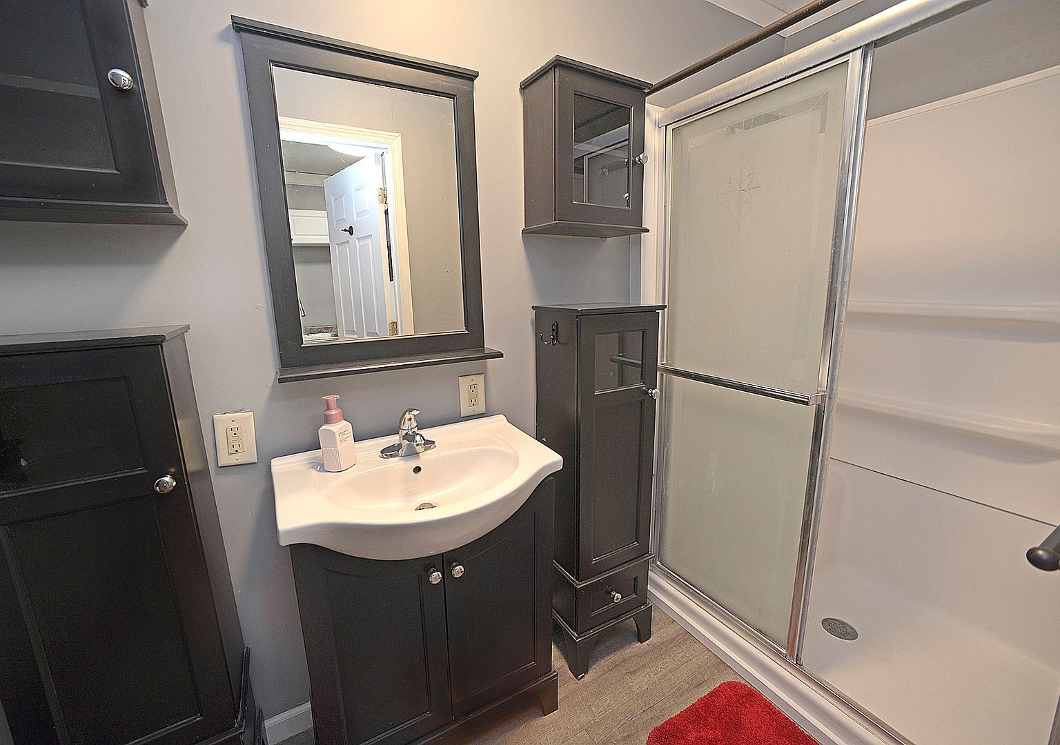 530 4th Ave Ottawa, IL 61350 | Single Family