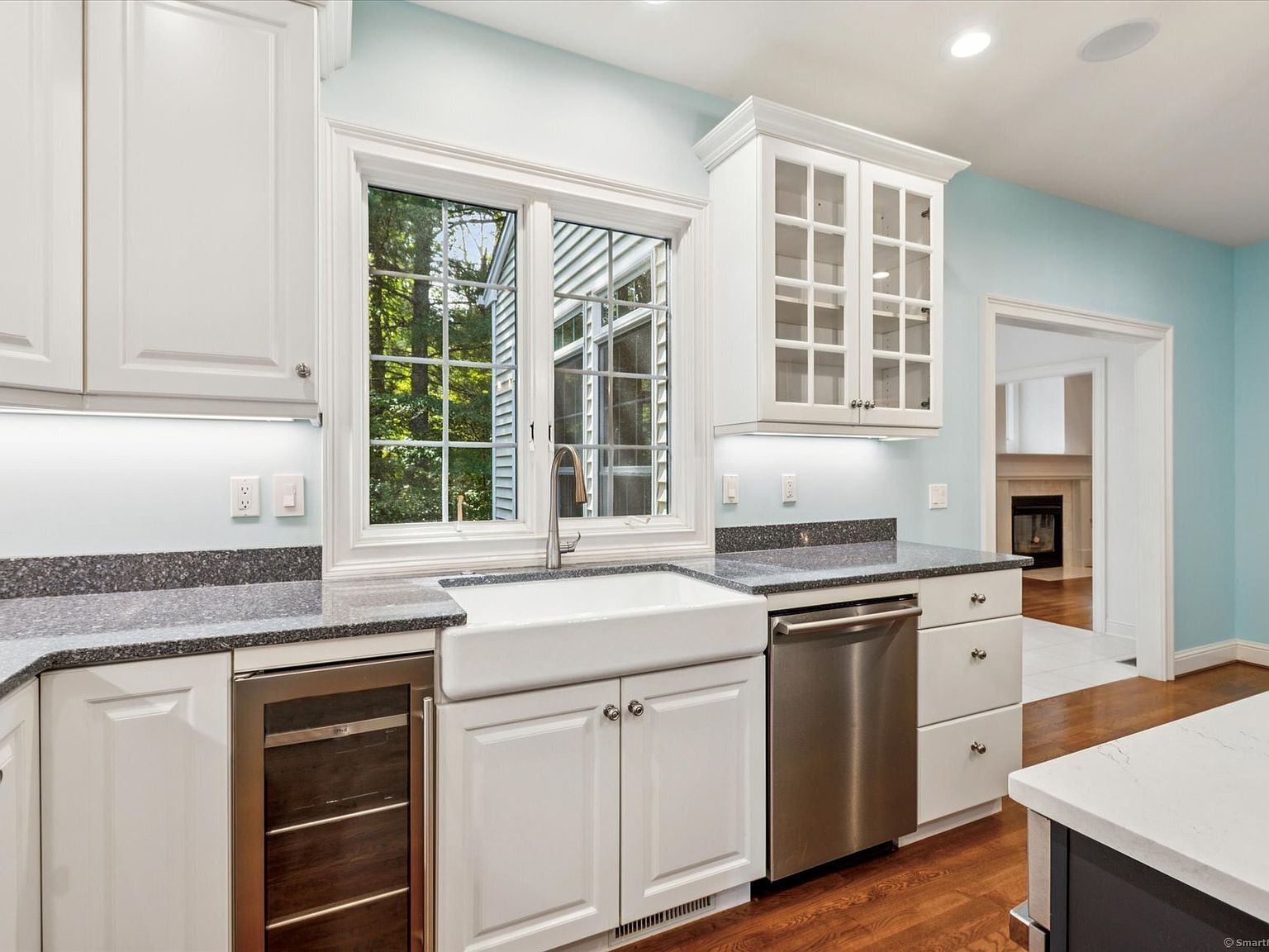 2 Muirfield Ln #2 Avon, CT 06001  | Condominium