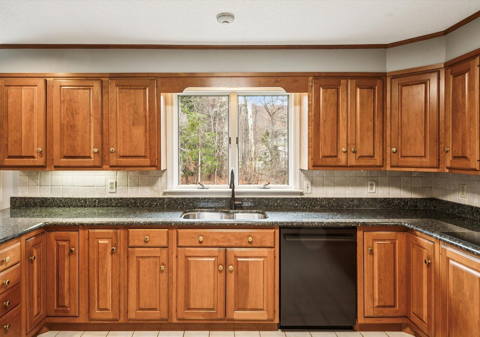 63 Duncaster Rd Bloomfield, CT 06002  | Single Family