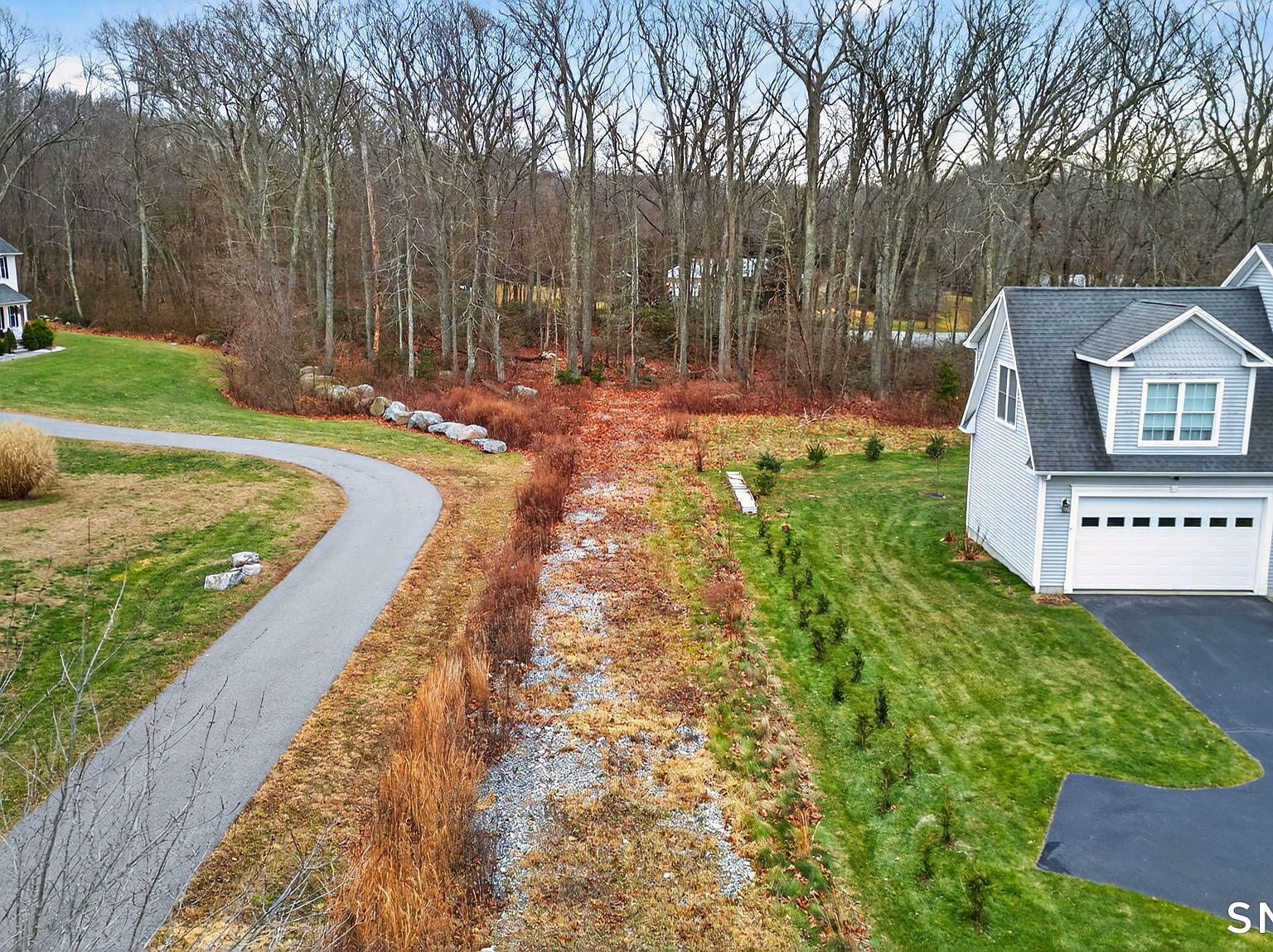 9 Arrowhead Trl Waterford, CT 06385  | Land/Lot