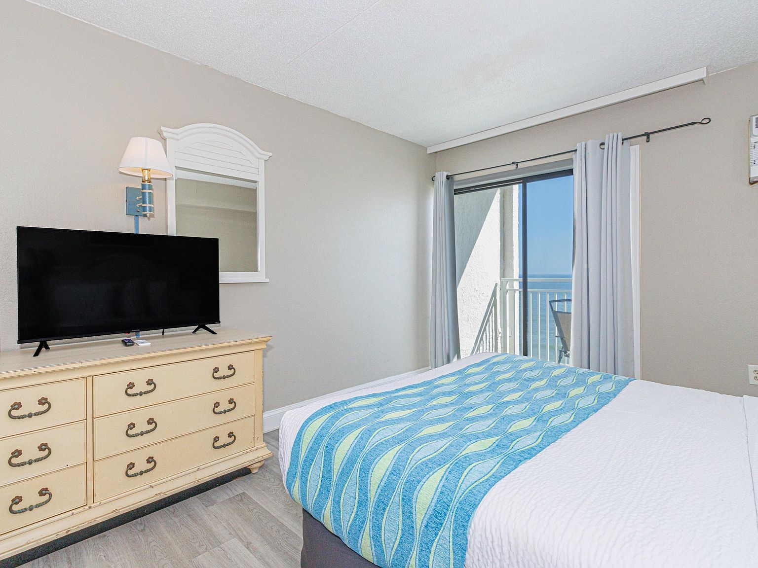 1207 S Ocean Blvd #20703 Myrtle Beach, SC 29577  | Condominium