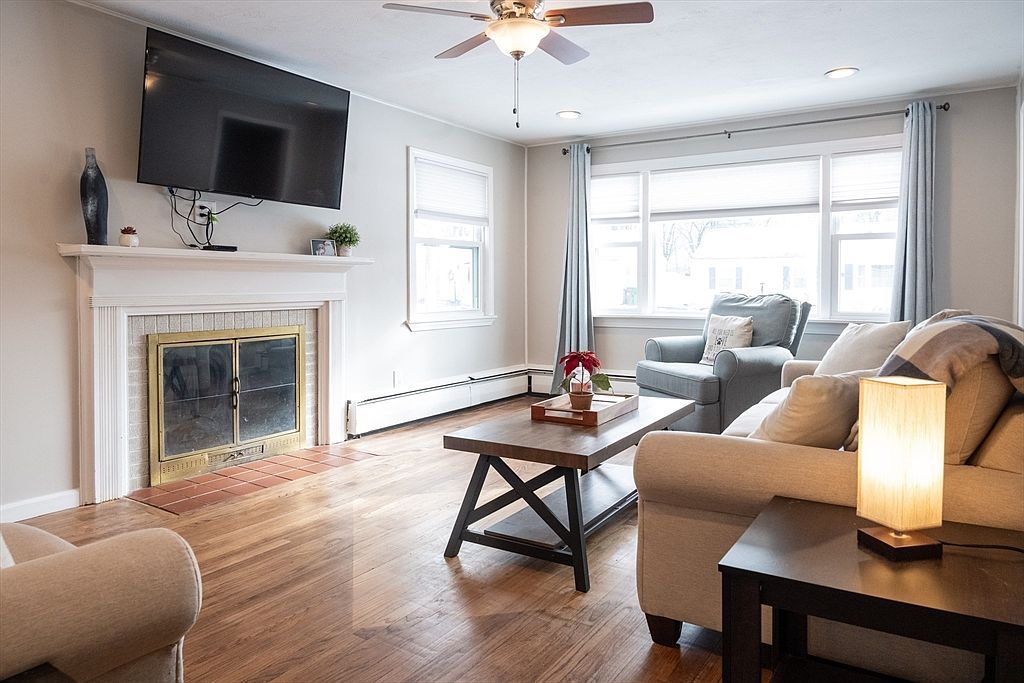 134 Lukasik St Chicopee, MA 01020  | Single Family