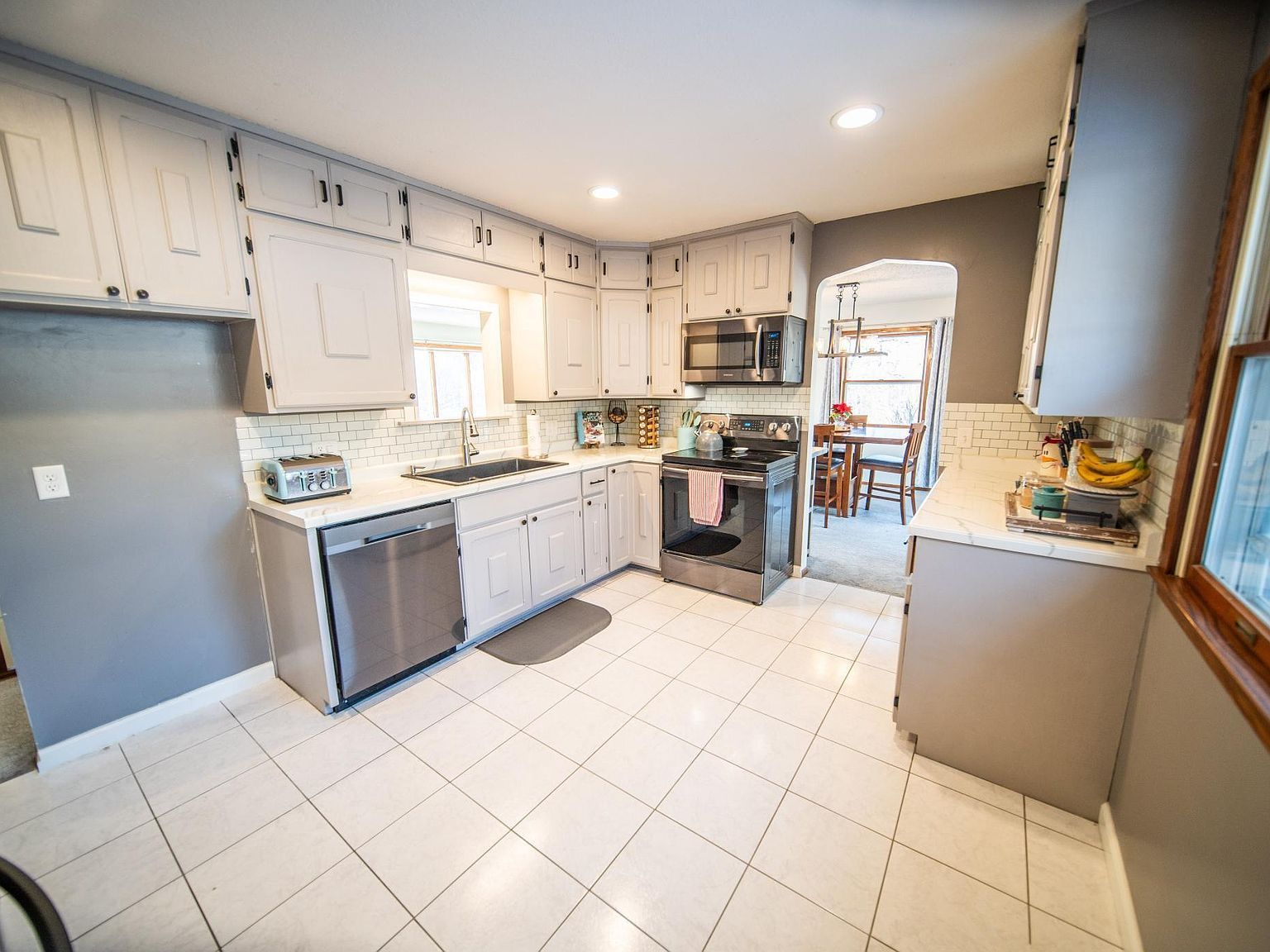 557 Northern Heights Dr NE Rochester, MN 55906  | Single Family