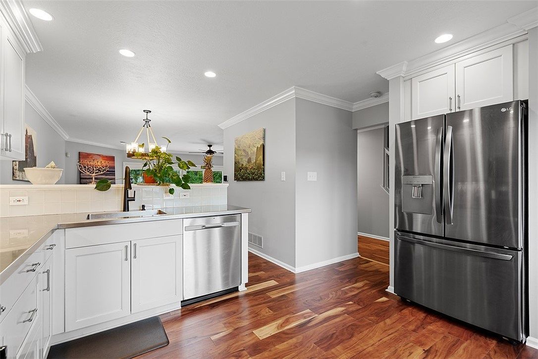 1606 Stone Mansion Dr Sewickley, PA 15143  | New build