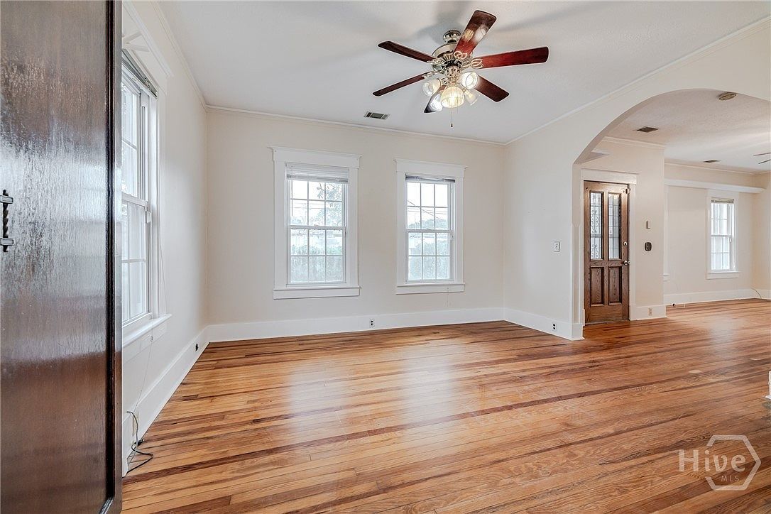 51 Travis St Savannah, GA 31406  | Single Family