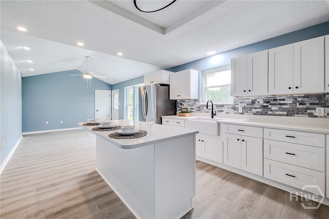 330 Lakeshore Dr Guyton, GA 31312  | Single Family