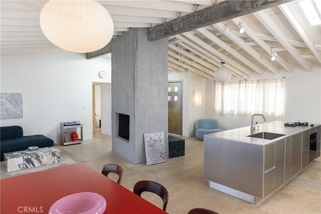 326 Princeton Dr Costa Mesa, CA 92626 | Single Family