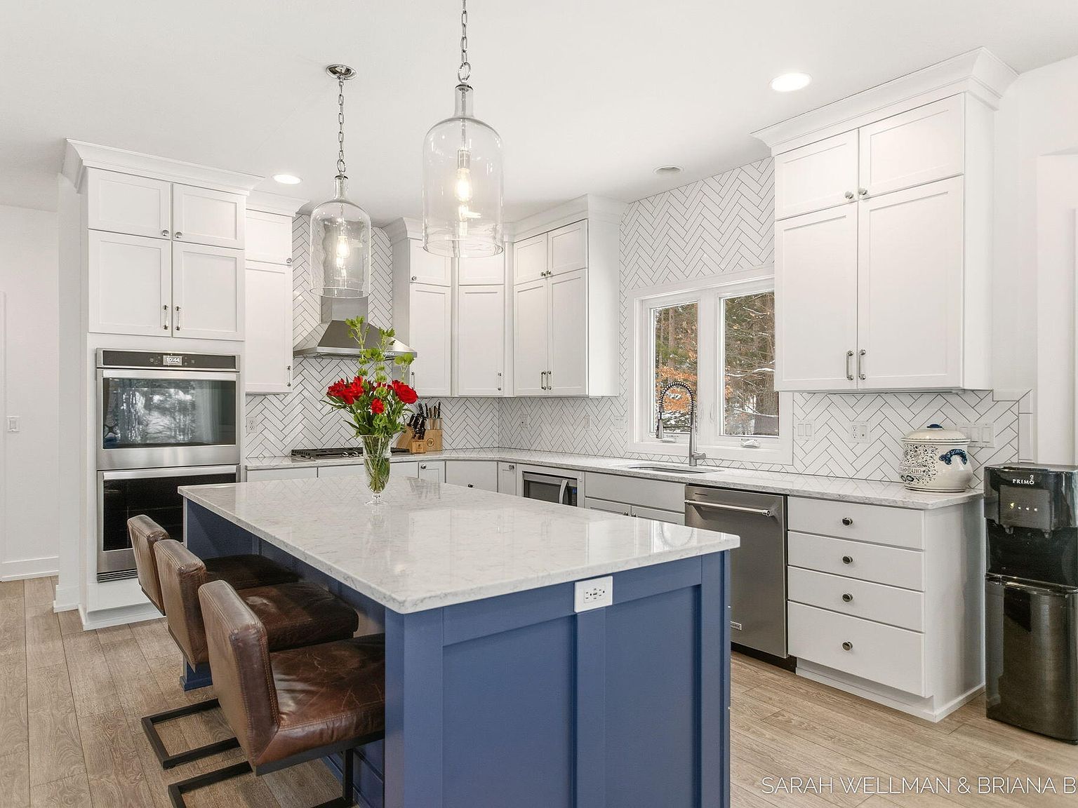 2009 W Lakewood Blvd Holland, MI 49424  | Single Family