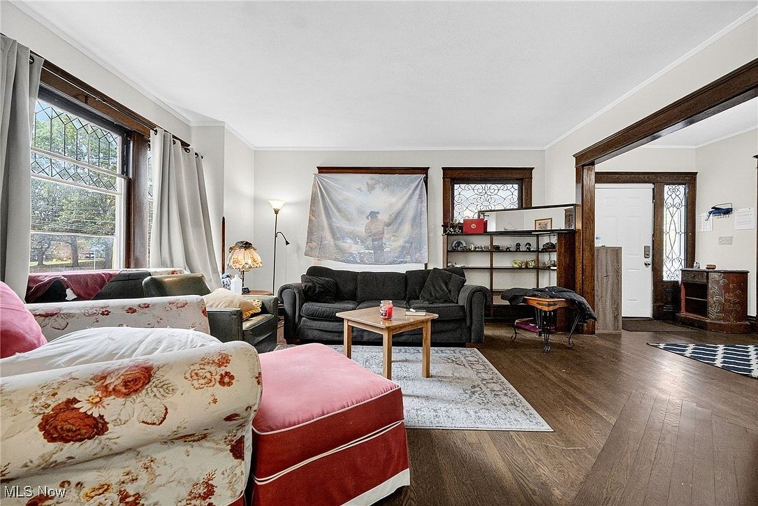 121 S Professor St Oberlin, OH 44074  | Single Family