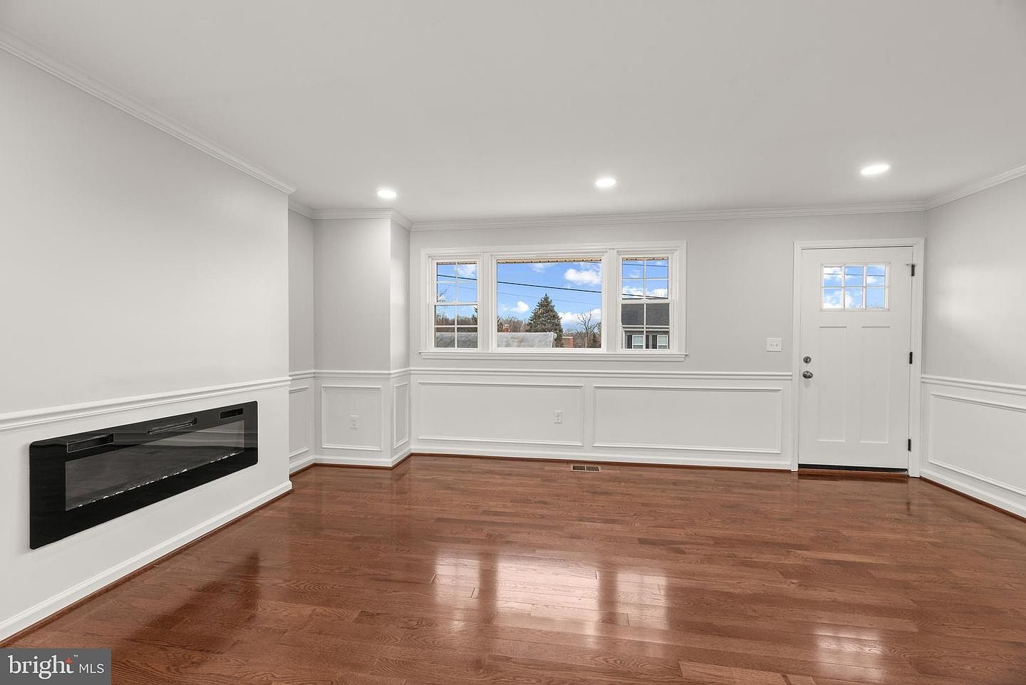 5903 Hilltop Ave Baltimore, MD 21207 | Single Family