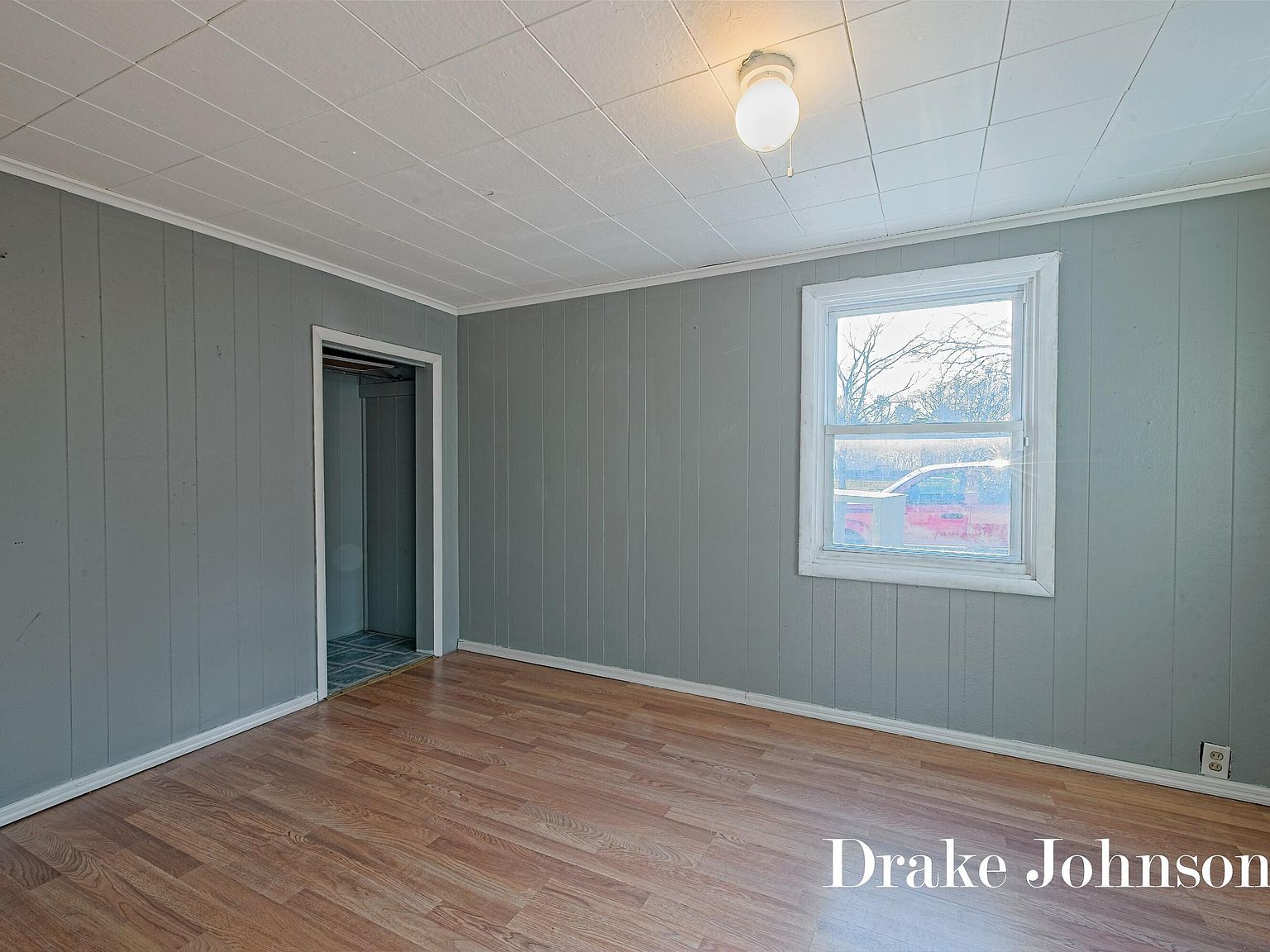 2474 Evanston Ave Muskegon, MI 49442  | Single Family