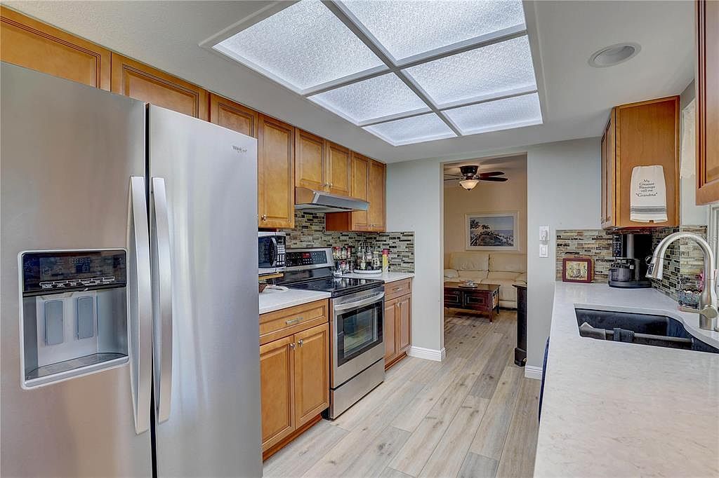 1319 Glengarry Dr Palm Harbor, FL 34684  | Single Family