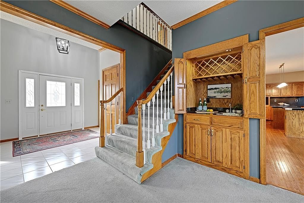 1480 E Sleepy Hollow Dr Olathe, KS 66062 | Single Family