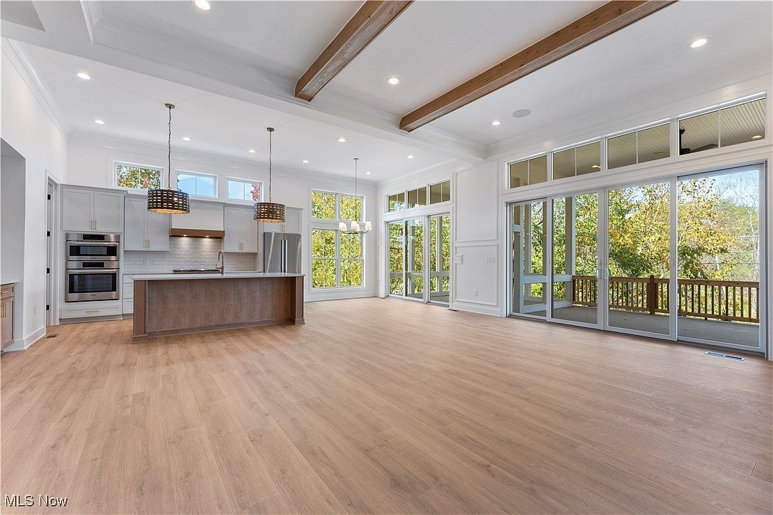 8168 Campbell Ln Dublin, OH 43017  | Single Family