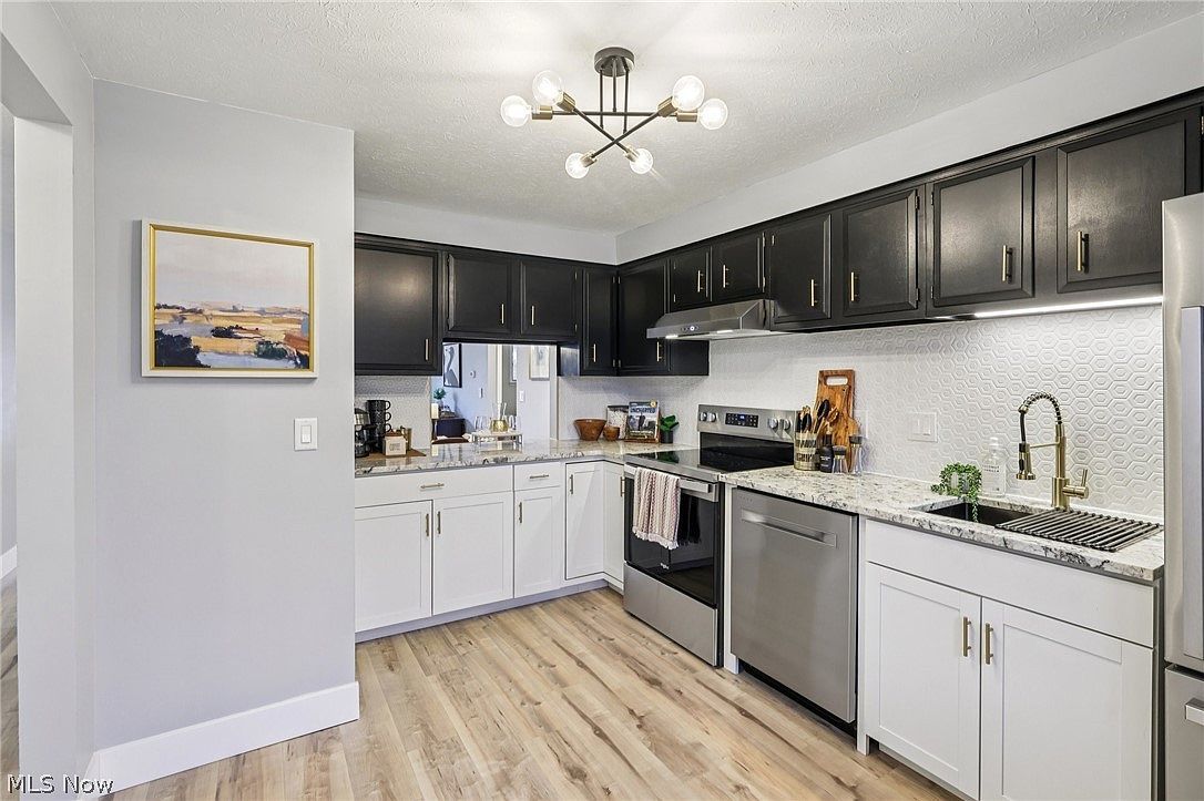 525 Liberty Dr APT A Huron, OH 44839 | Condominium