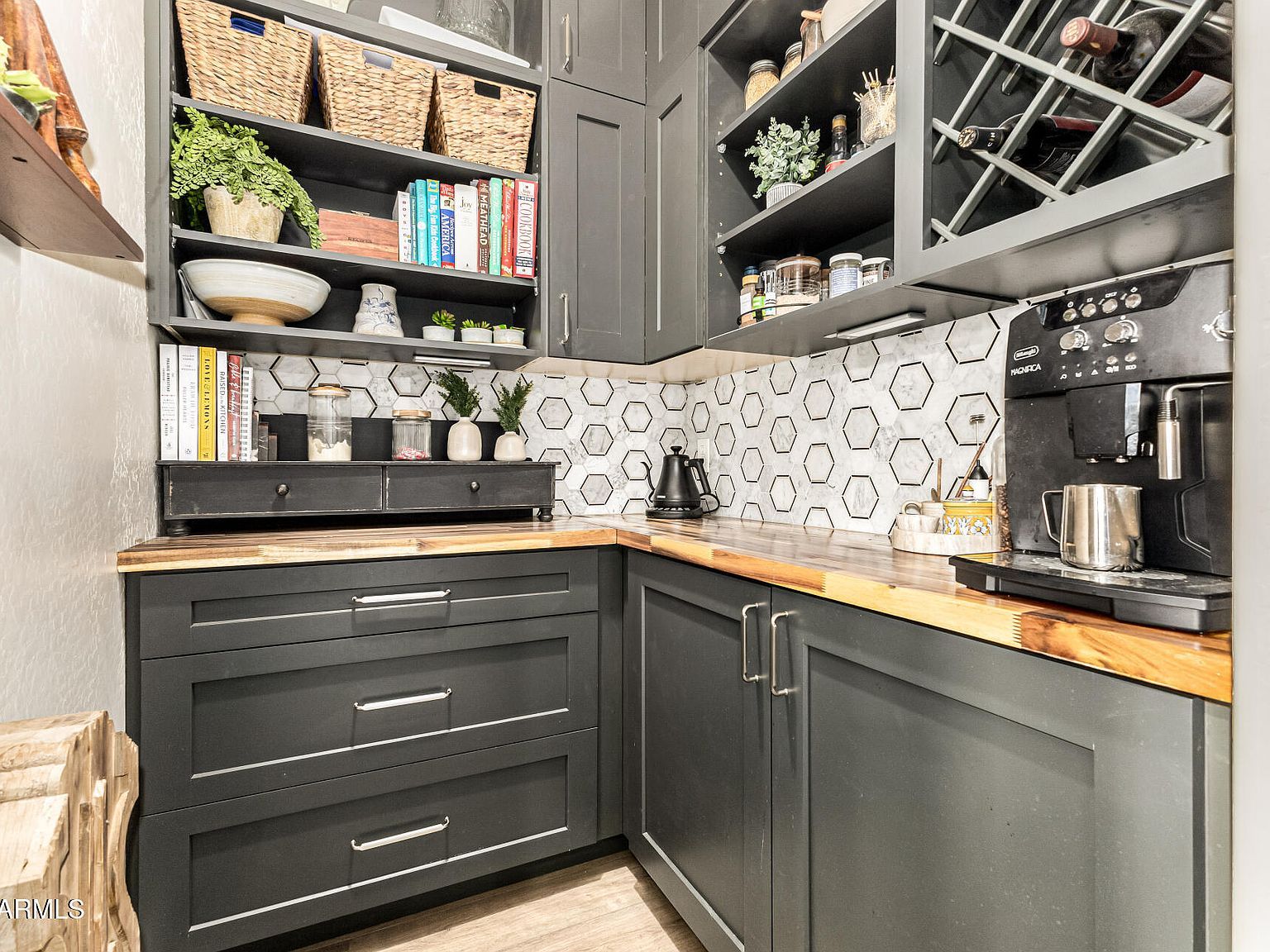 1974 E Dubois Ave Gilbert, AZ 85298  | Single Family