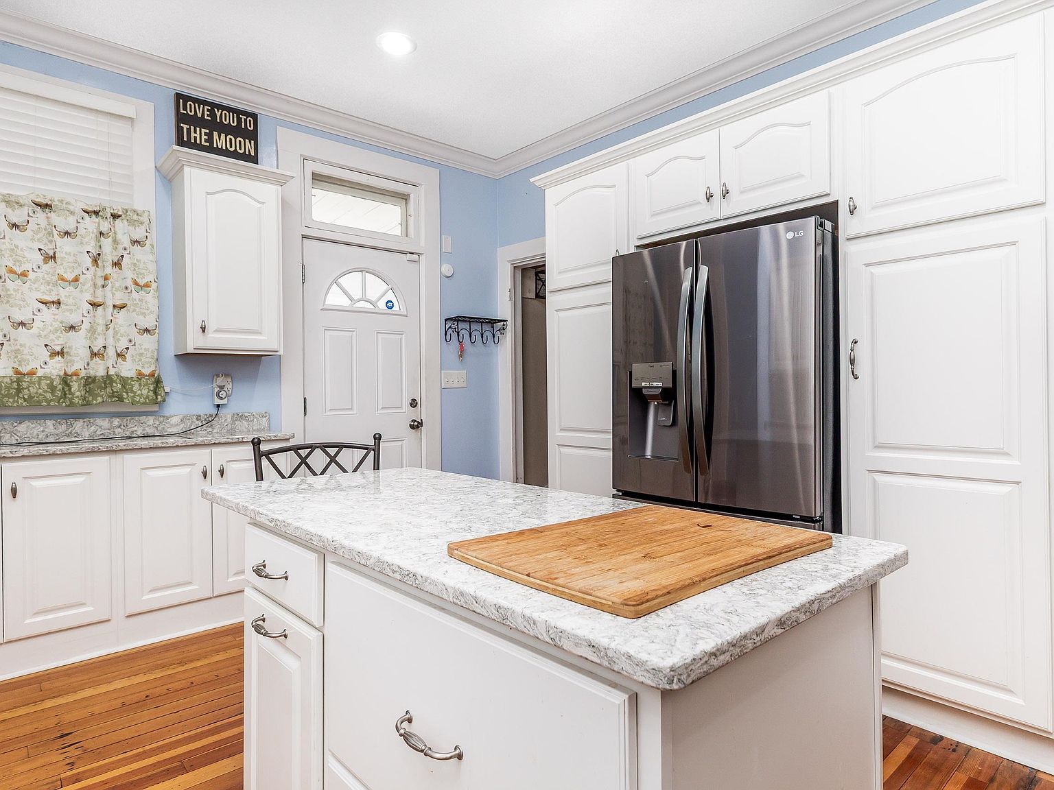 395 Burch St Dubuque, IA 52001  | Single Family