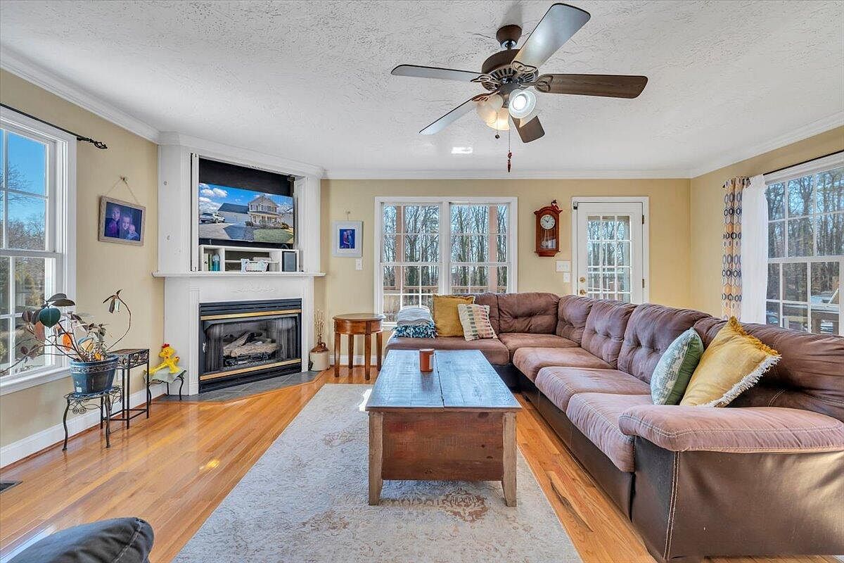 5873 Buckland Mill Rd Roanoke, VA 24019 | Single Family