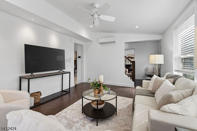 46 Elmwood Pl Short Hills, NJ 07078  | Single Family