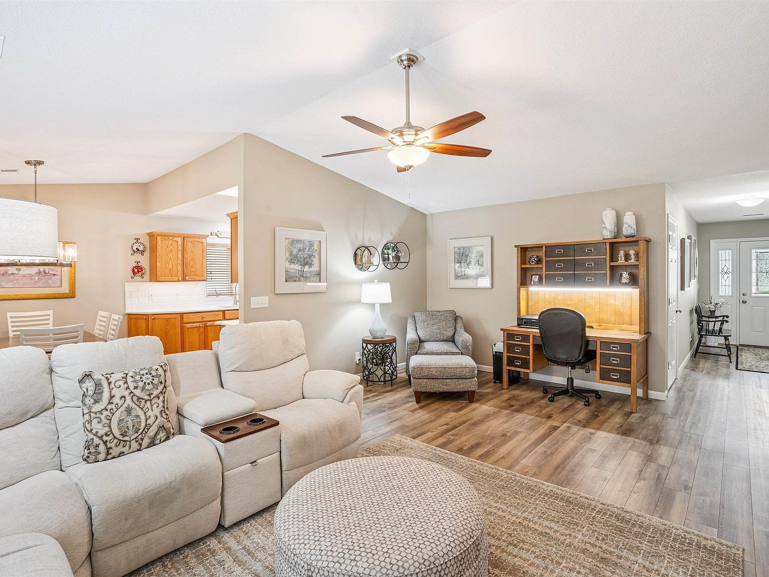 2037 Villa Pines Cir Carbon Cliff, IL 61239  | Condominium