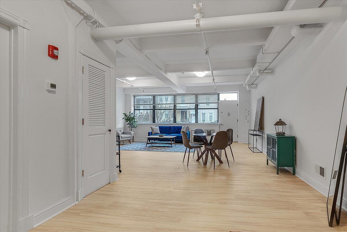 300 Communipaw Ave APT 16 Jersey City, NJ 07304 | Condominium