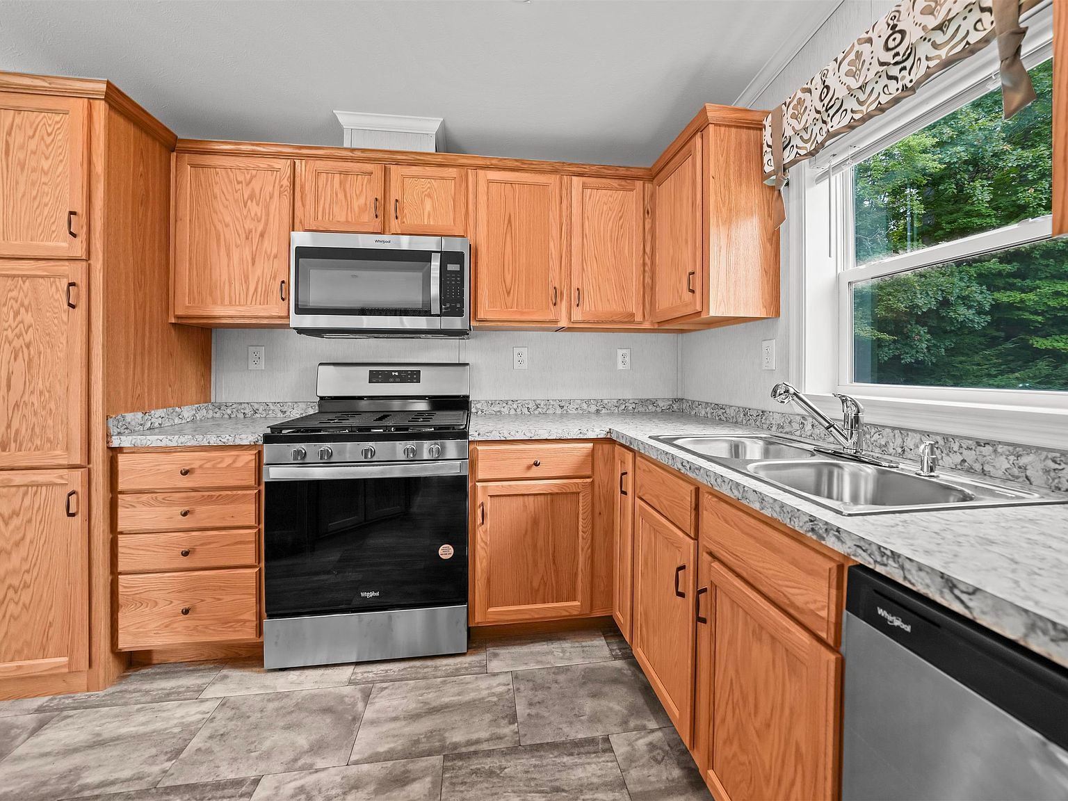 174 S Stark Hwy LOT 23 Weare, NH 03281 | New build