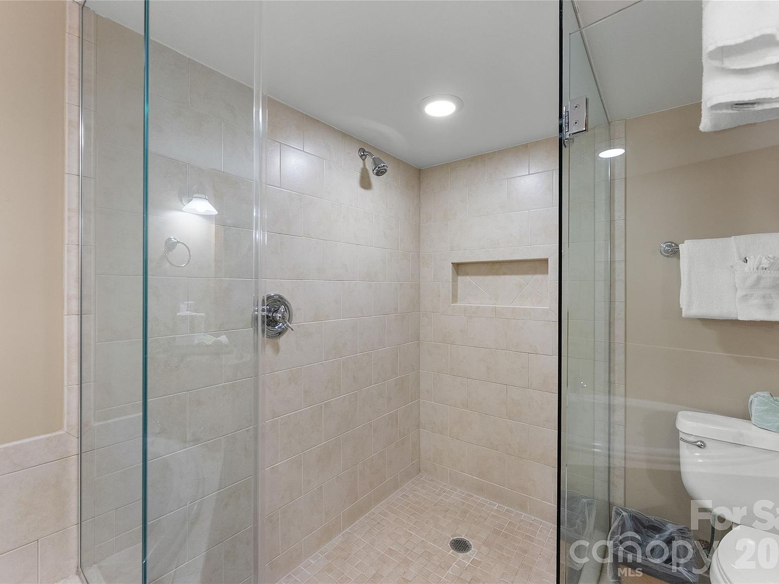 314 Bowling Park Rd #314 Asheville, NC 28803 | Condominium