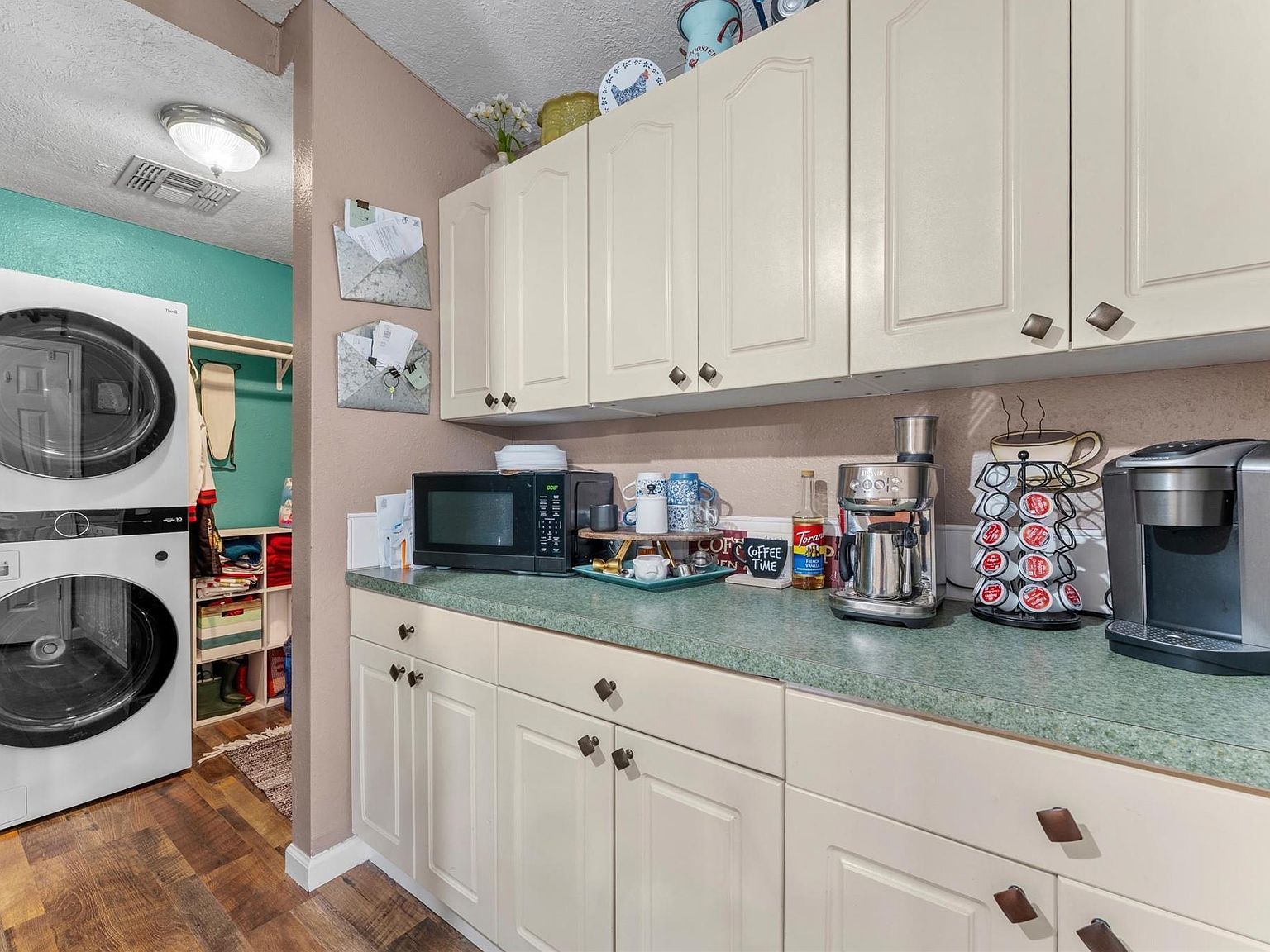 2527 Turner Dr Houston, TX 77093  | Single Family