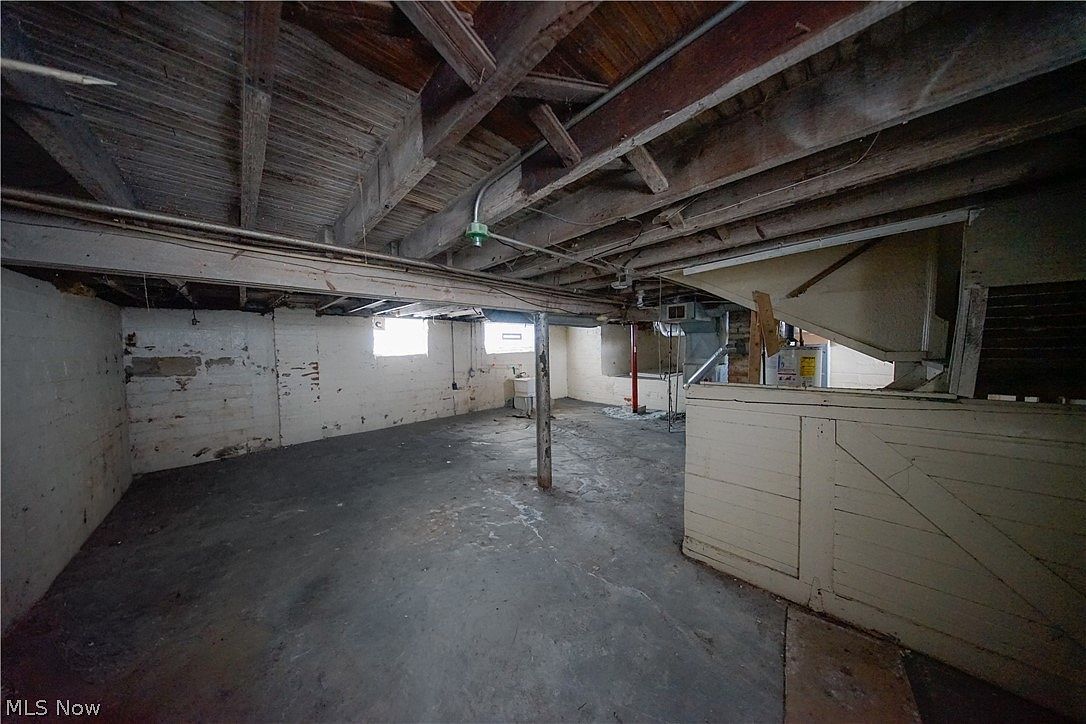 1335 Hampton Rd East Cleveland, OH 44112 | Single Family