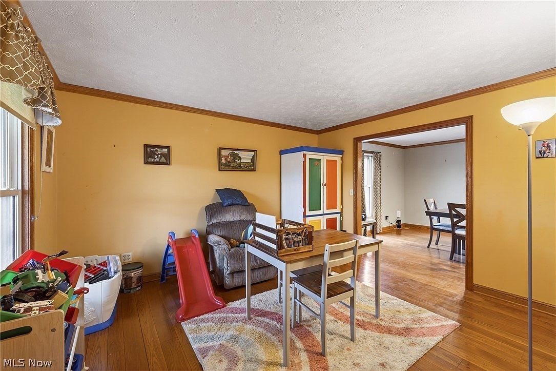 18440 Hobart Rd West Farmington, OH 44491  | Single Family