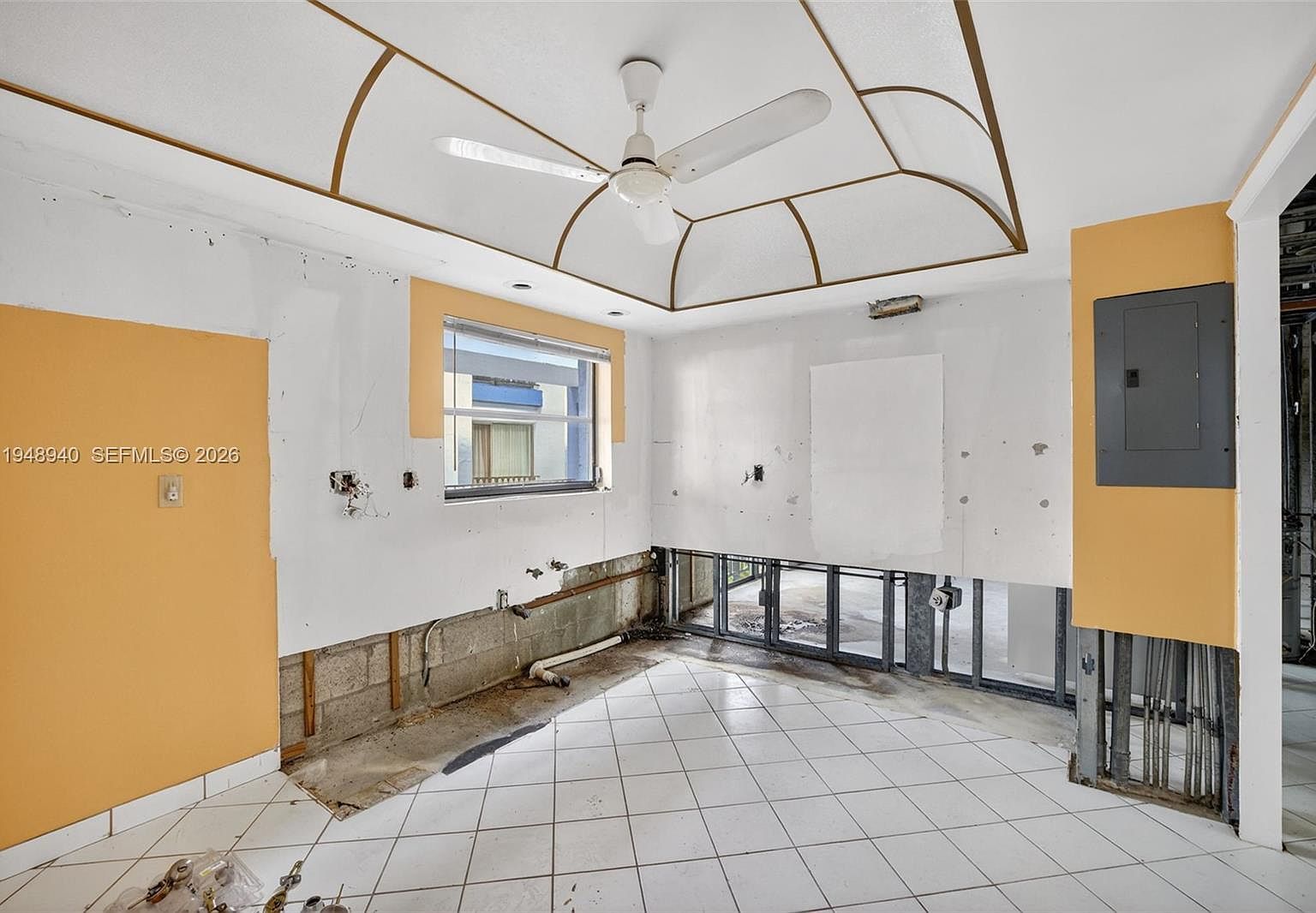 6060 S Falls Circle Dr APT 306 Lauderhill, FL 33319  | Condominium