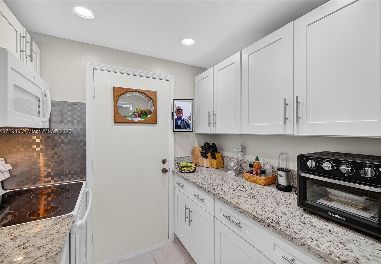 2261 NE 67th St APT 1806 Fort Lauderdale, FL 33308 | Condominium