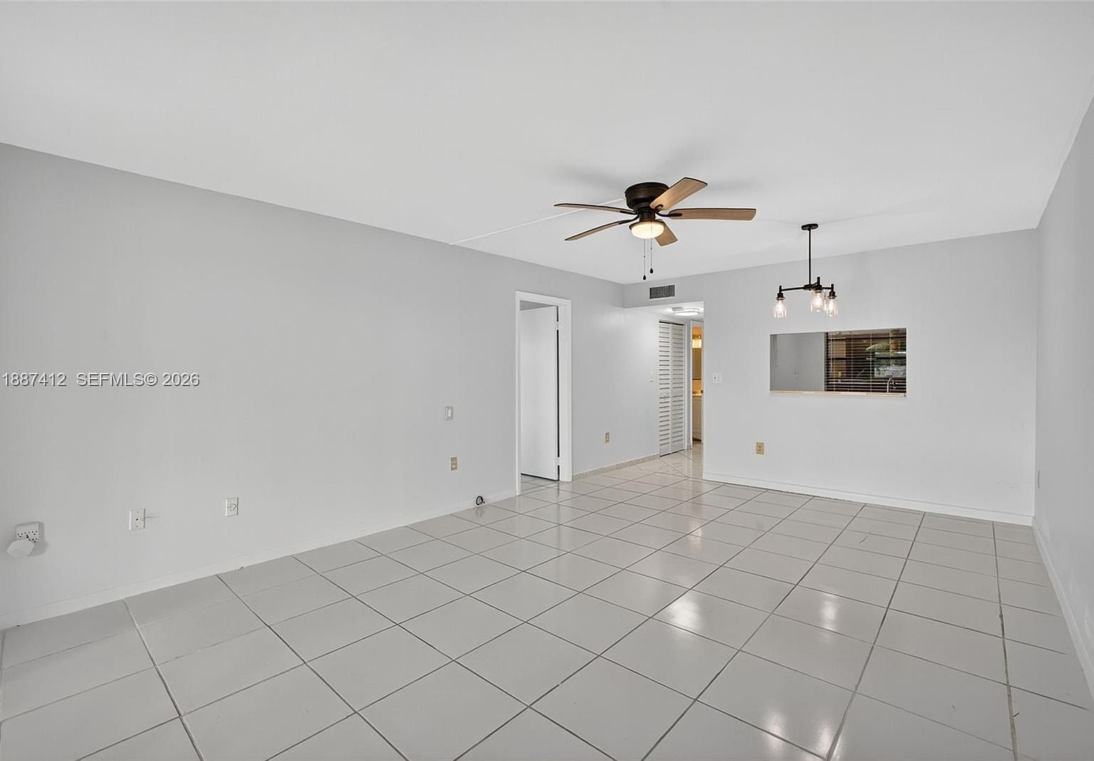1100 Colony Point Cir APT 205 Pembroke Pines, FL 33026  | Condominium
