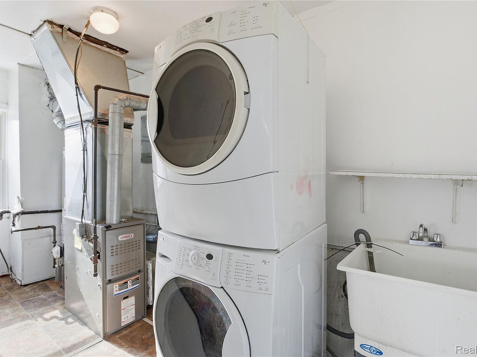 450 1st Ave Ypsilanti, MI 48197 | Single Family