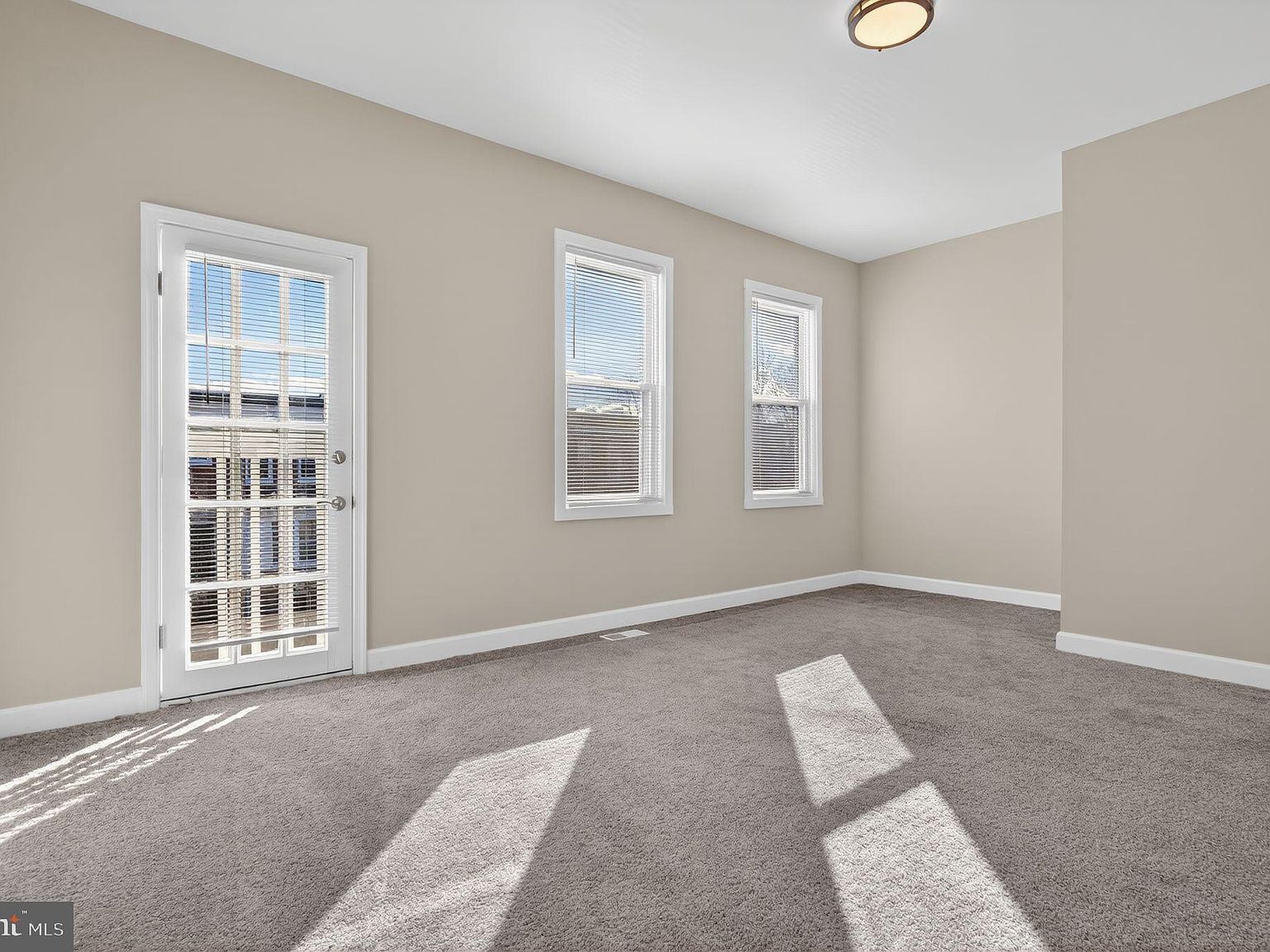 2808 Waldorf Ave Baltimore, MD 21215  | New build