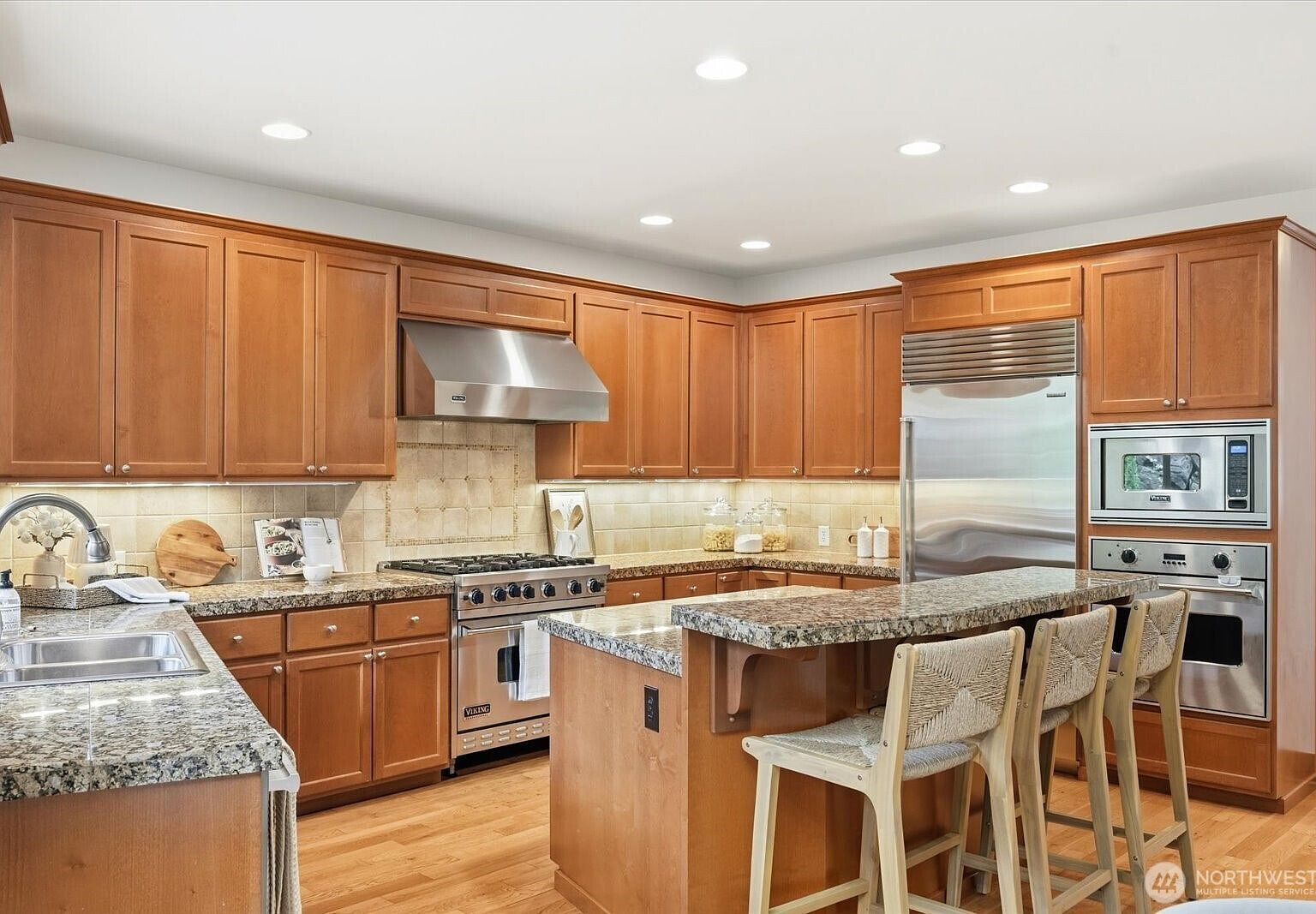 1113 235th Pl NE Sammamish, WA 98074 | Single Family