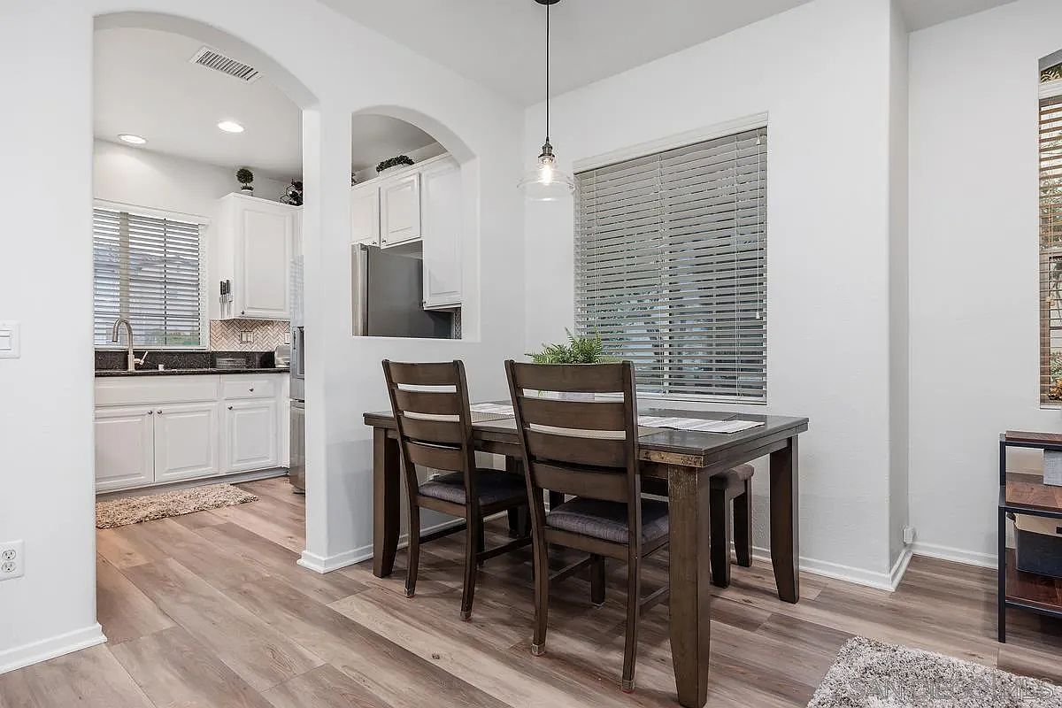 3133 Via Puerta Carlsbad, CA 92009  | Single Family