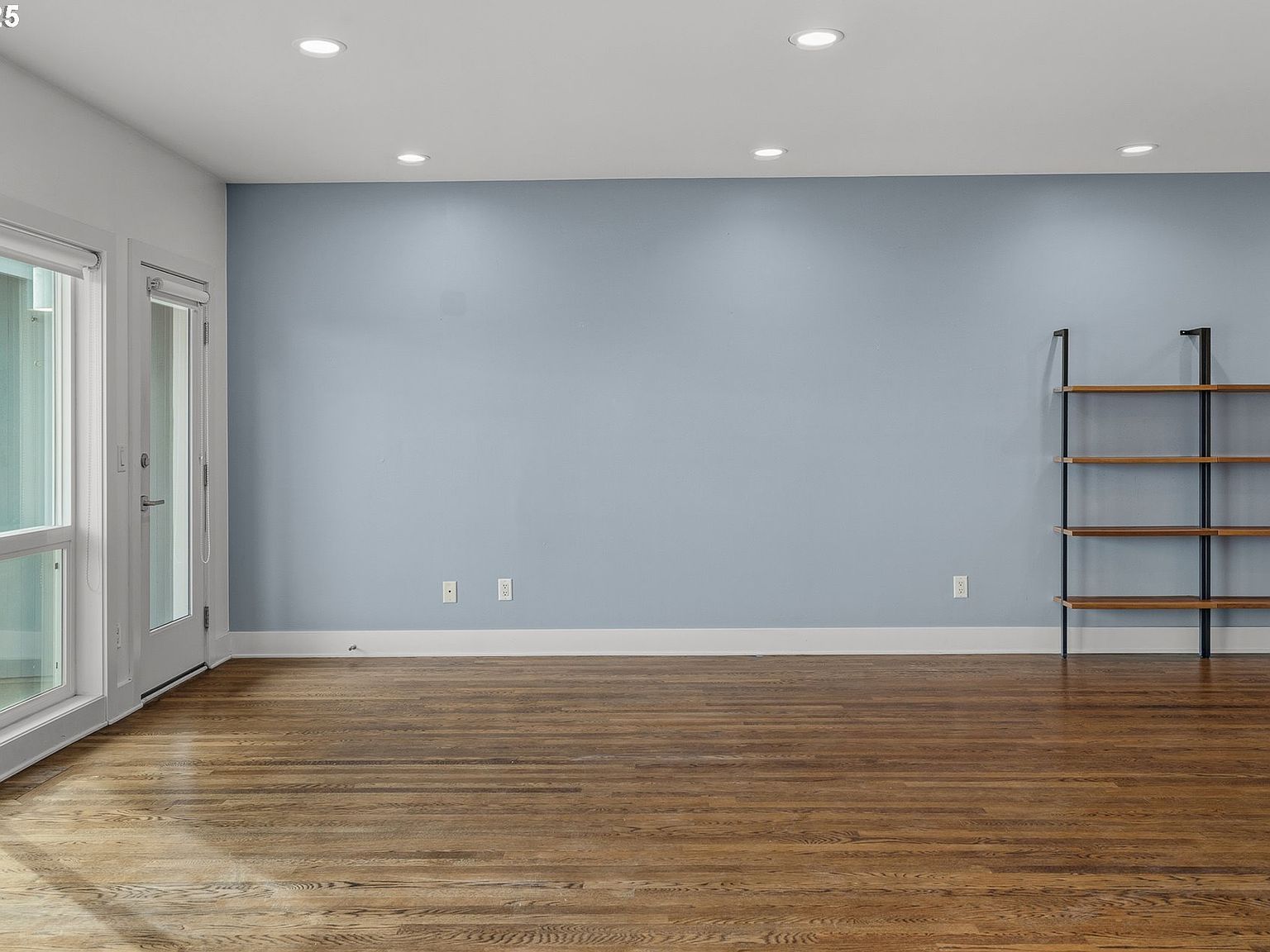 5425 SW View Point Ter Portland, OR 97239 | Condominium