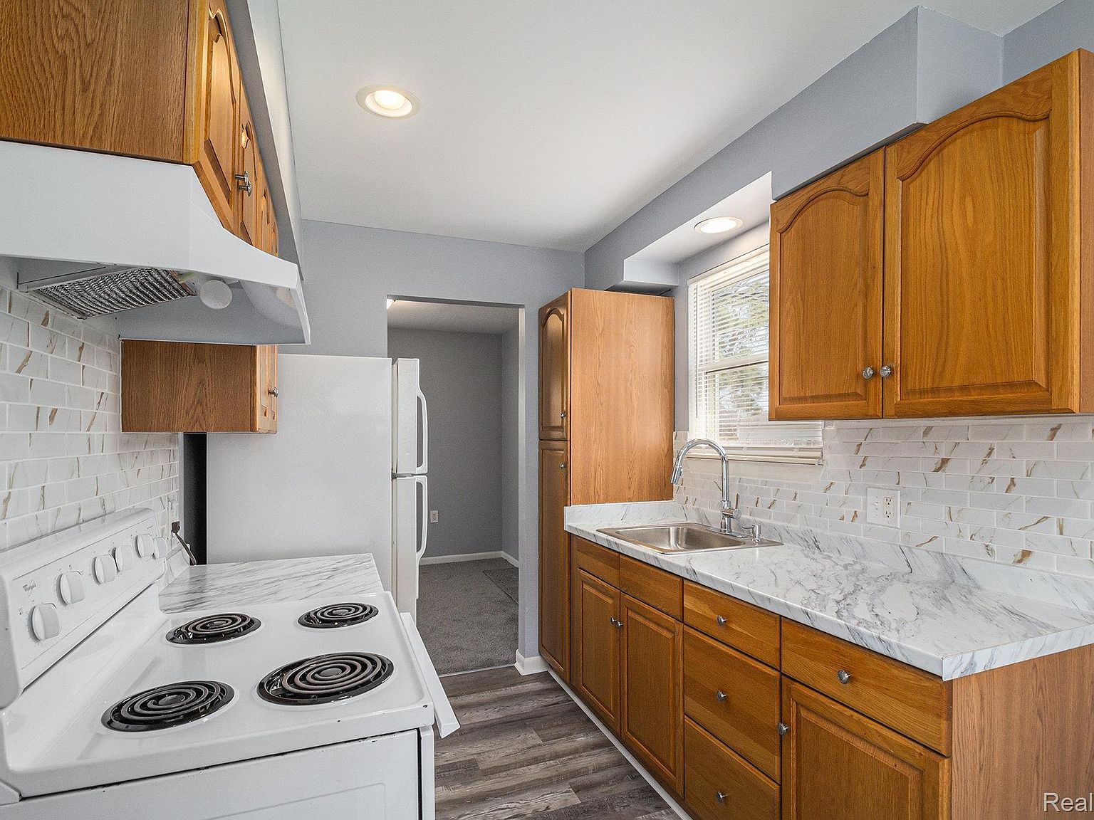 1054 E Troy St Ferndale, MI 48220 | Single Family