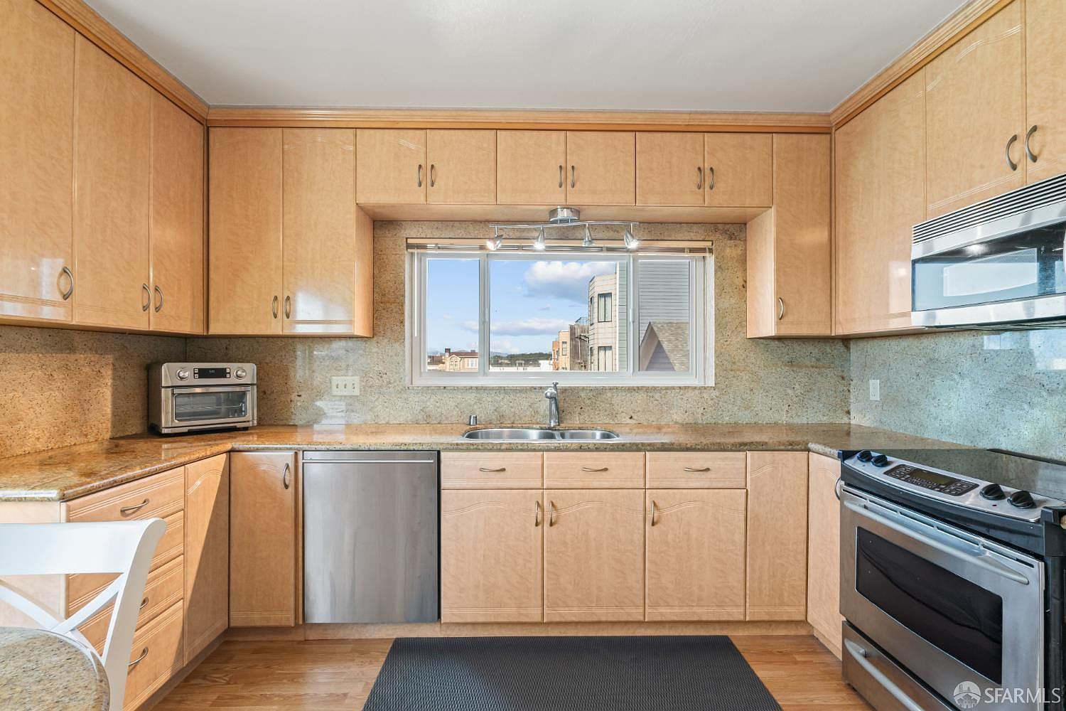 1551-1551A 20th Ave San Francisco, CA 94122  | Multi Family